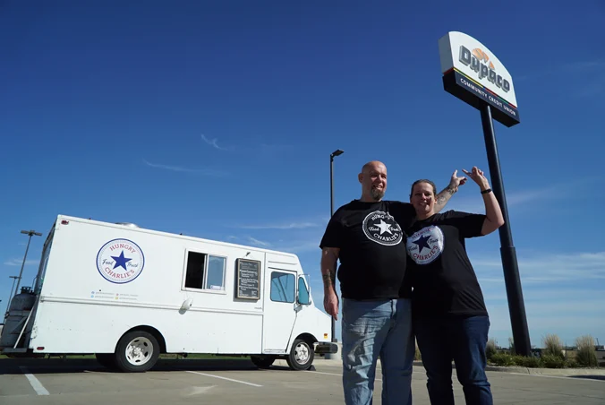hungry-charlies-food-truck-dupaco-web-676x452-1