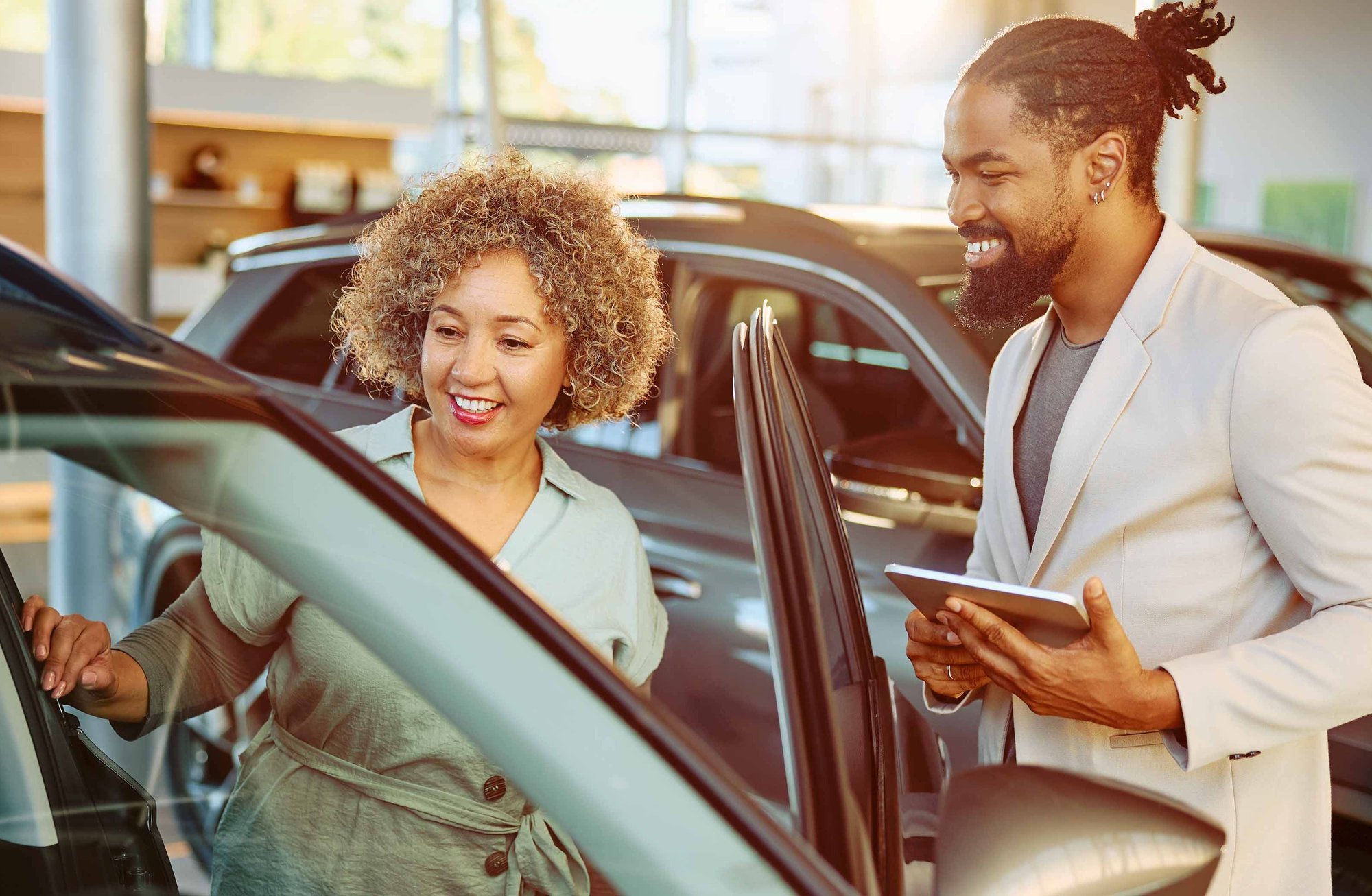 diverse-dealer-man-HGstock-676x338