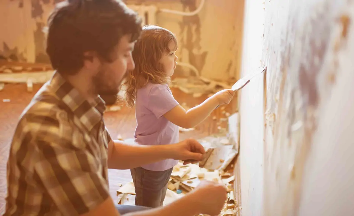 father-child-home-improvements-HGstock