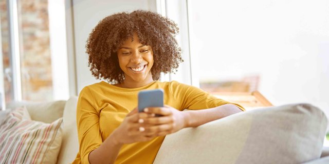 young-woman-phone-happy-1