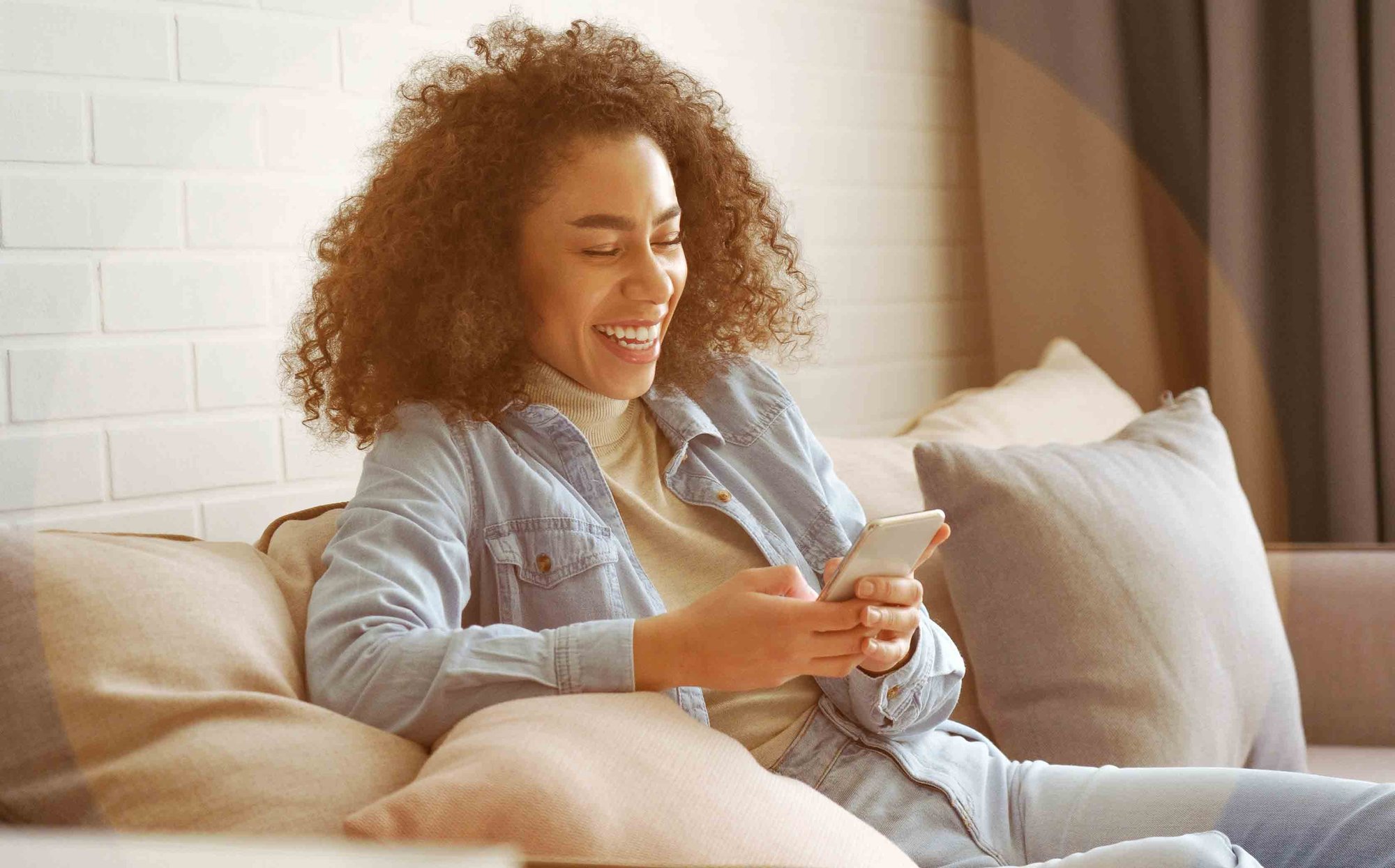 young-woman-diverse-phone-HGstock-676x338-1