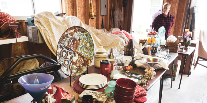 How to host a successful garage sale